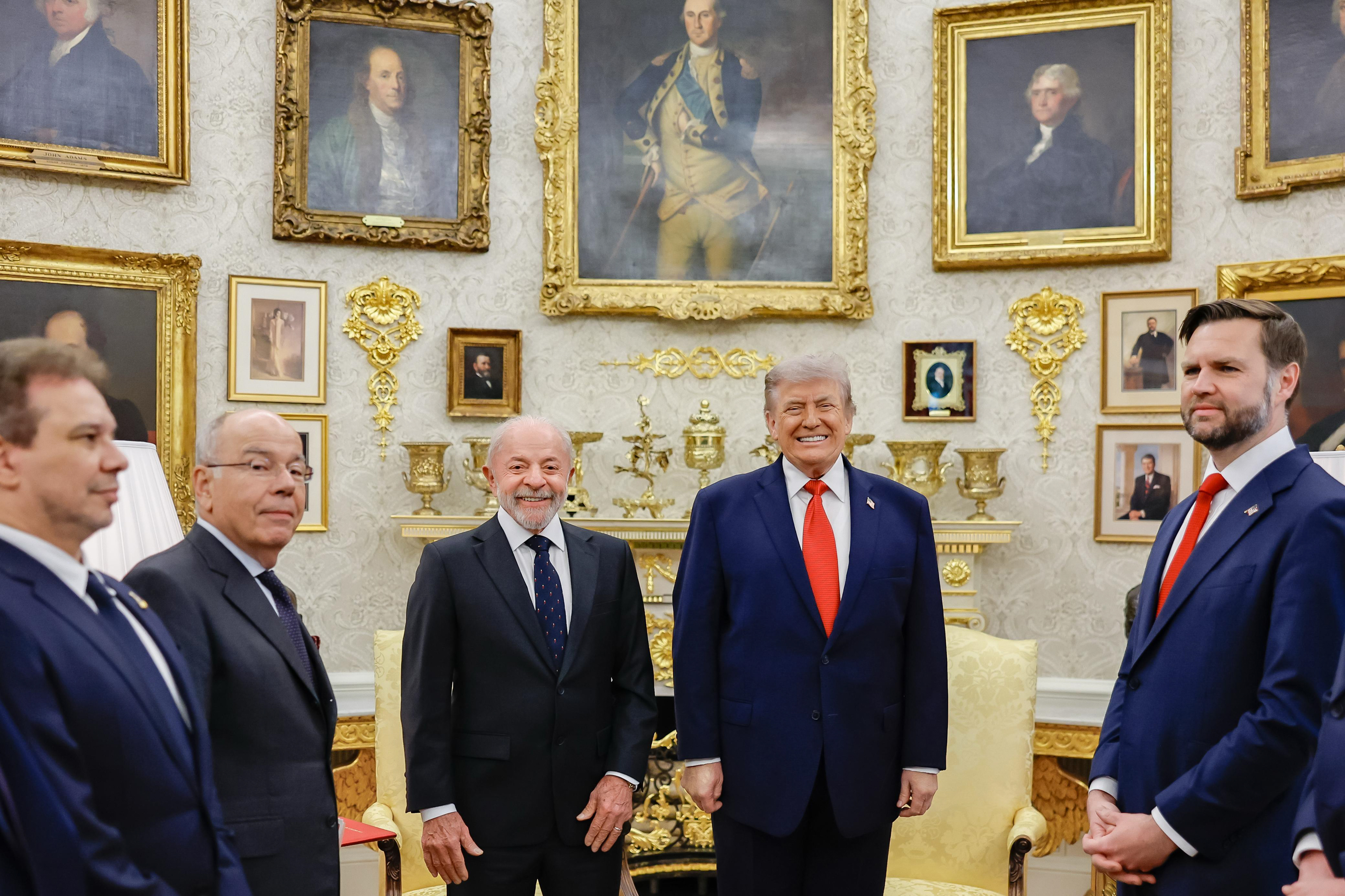 Lula e Trump classificaram encontro como positivo e equipes avaliam novas reuniões em poucas semanas para discutir interesses bilaterais