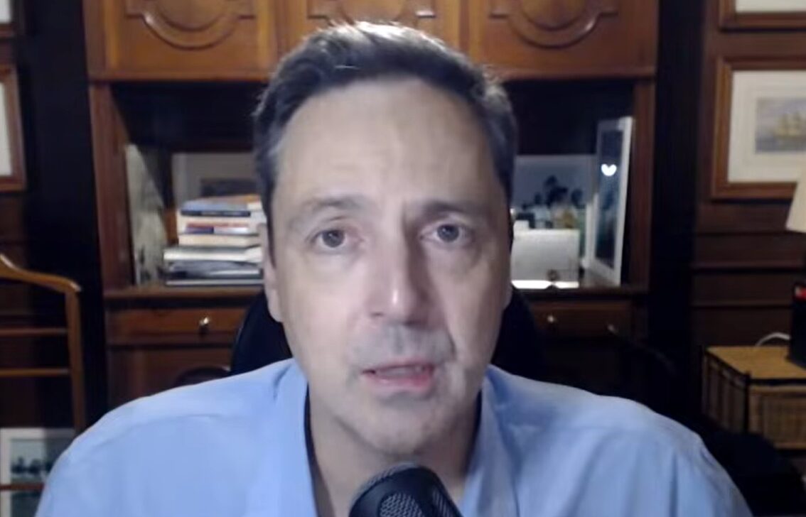 “Entreguista”, Lula negocia sobrevida política com Trump, diz deputado