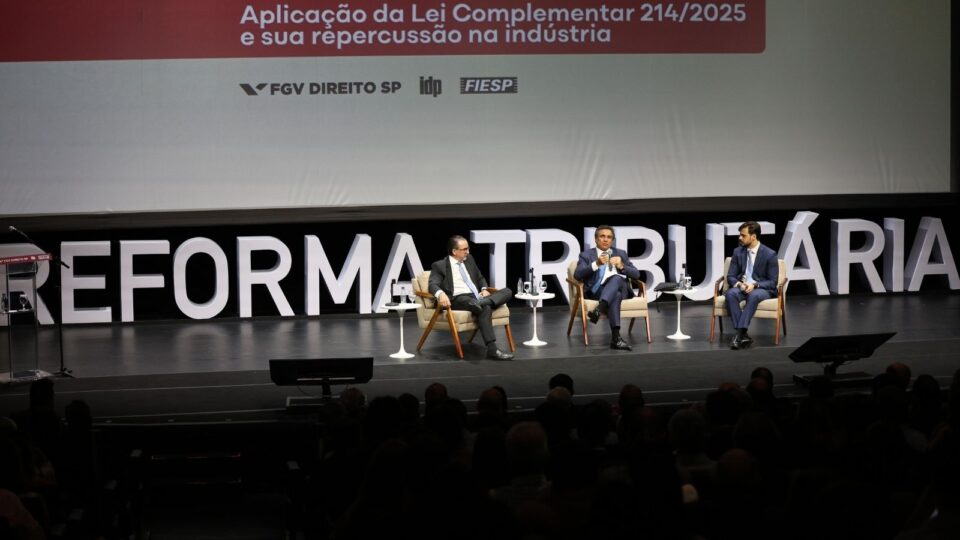 Reforma tributária no mercado imobiliário: o que muda para quem compra, vende ou investe? 