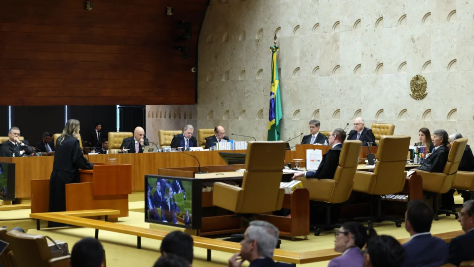 Ministros determinaram ainda que pagamentos sejam operacionalizados com um holerite por servidor.