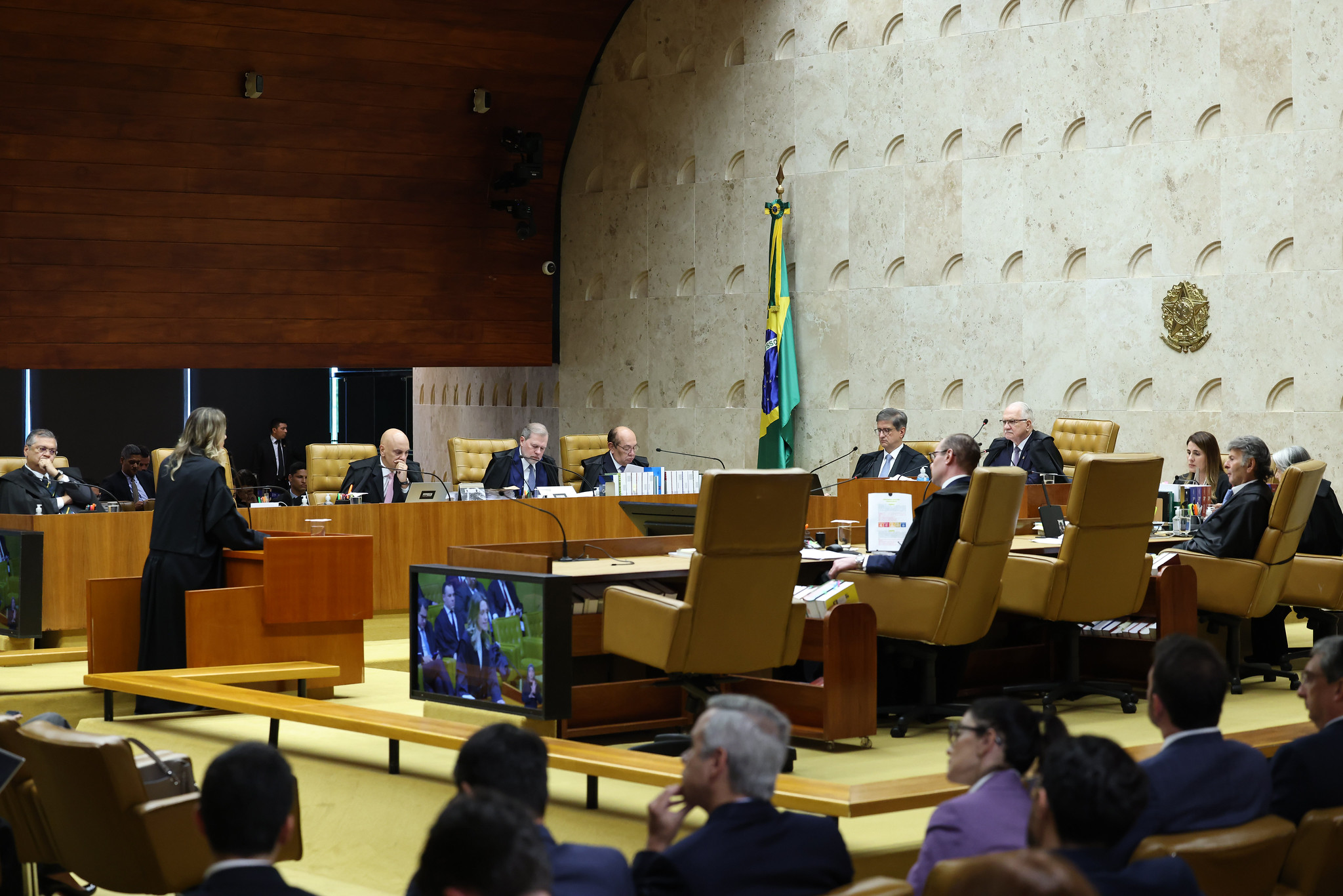 Ministros determinaram ainda que pagamentos sejam operacionalizados com um holerite por servidor.