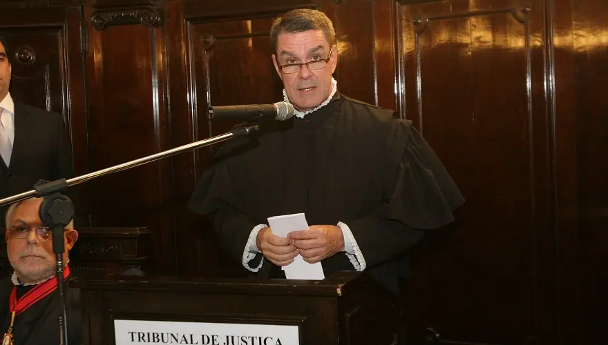Decisão da Corte Especial foi unânime. Defesa diz que nome do magistrado foi usado sem autorização.