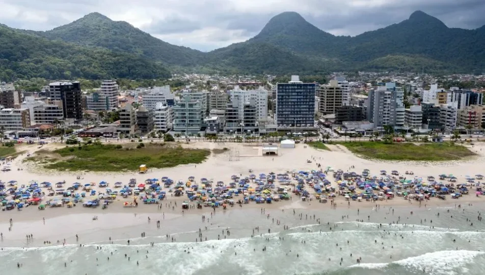Ponte de Guaratuba e obras de infraestrutura movimentam mercado imobiliário no litoral do Paraná.