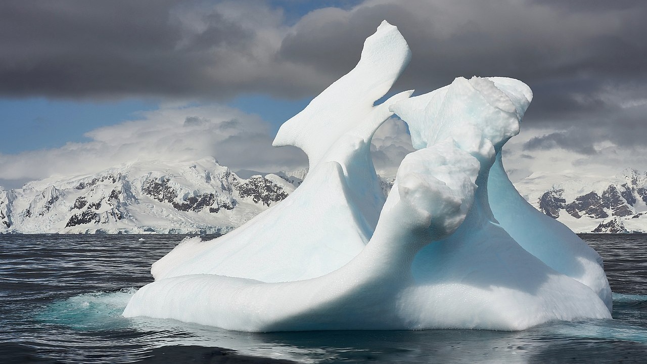 “Grande potência polar”: China aproveita brecha e expande presença estratégica na Antártida