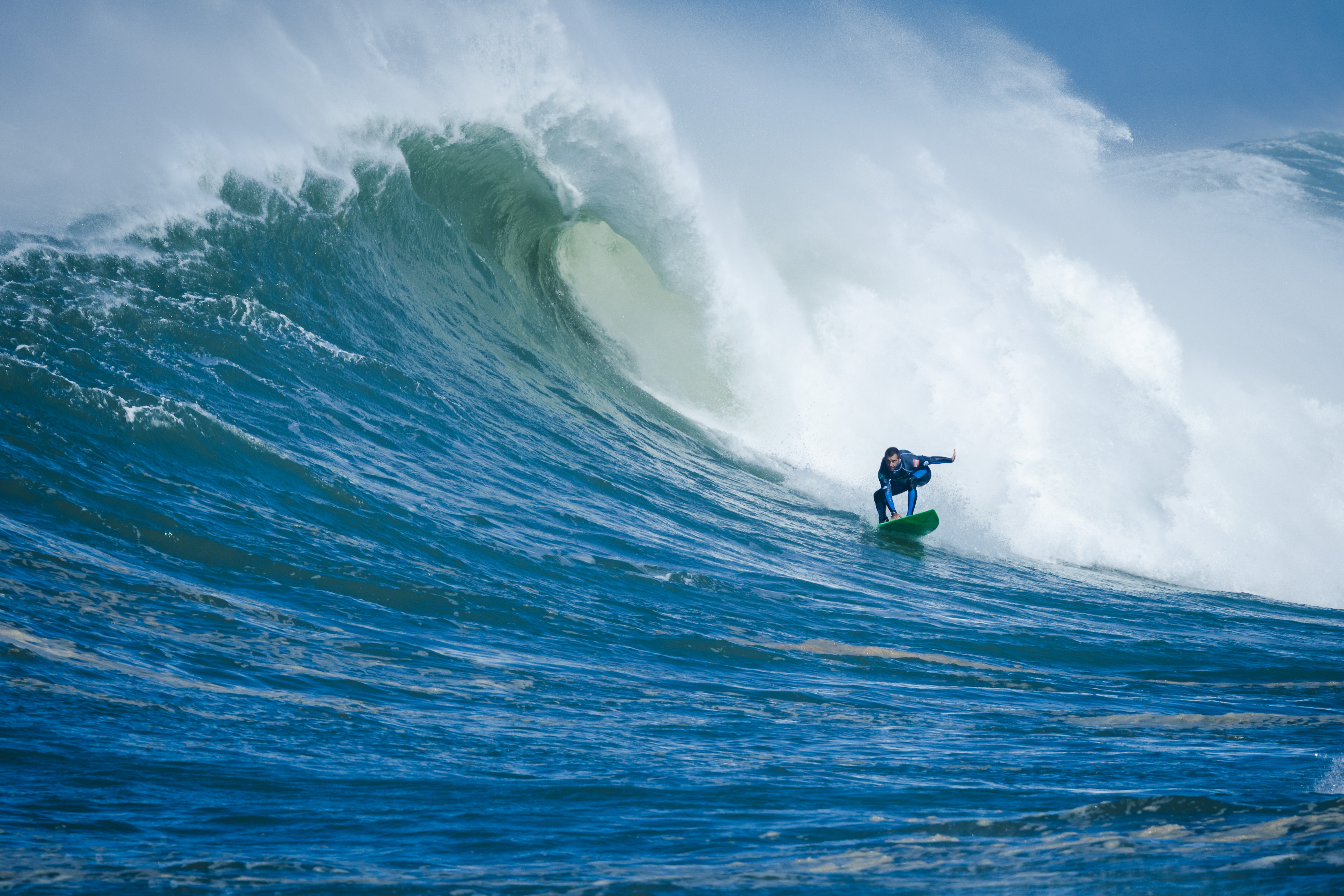 SC cria rota do “Big Surf” e aposta no turismo esportivo para movimentar litoral fora da temporada