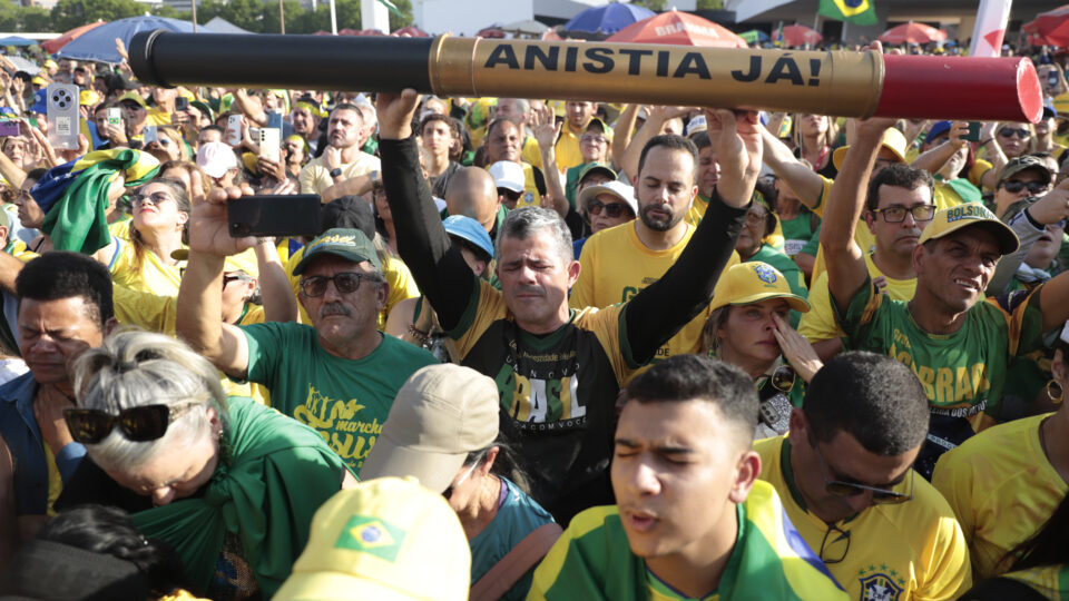 Indignação com decisão de Moraes contra dosimetria impulsiona luta da oposição por anistia