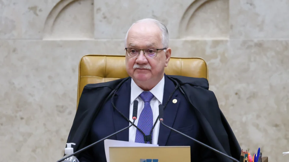 Com maioria já formada, pedido de destaque contemplará votos de Fachin e André Mendonça.