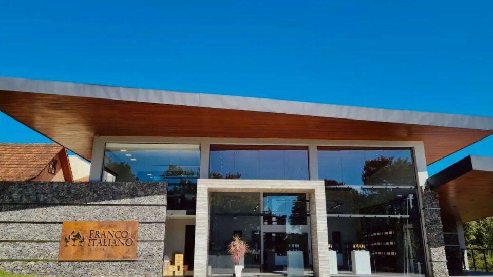 Vinho do Paraná faz história na França e conquista terceiro ouro em um dos concursos mais prestigiados do mundo