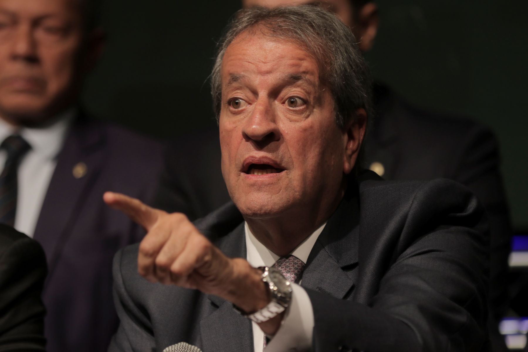 PL ainda quer Ciro Nogueira no palanque de Flávio Bolsonaro, diz Valdemar
