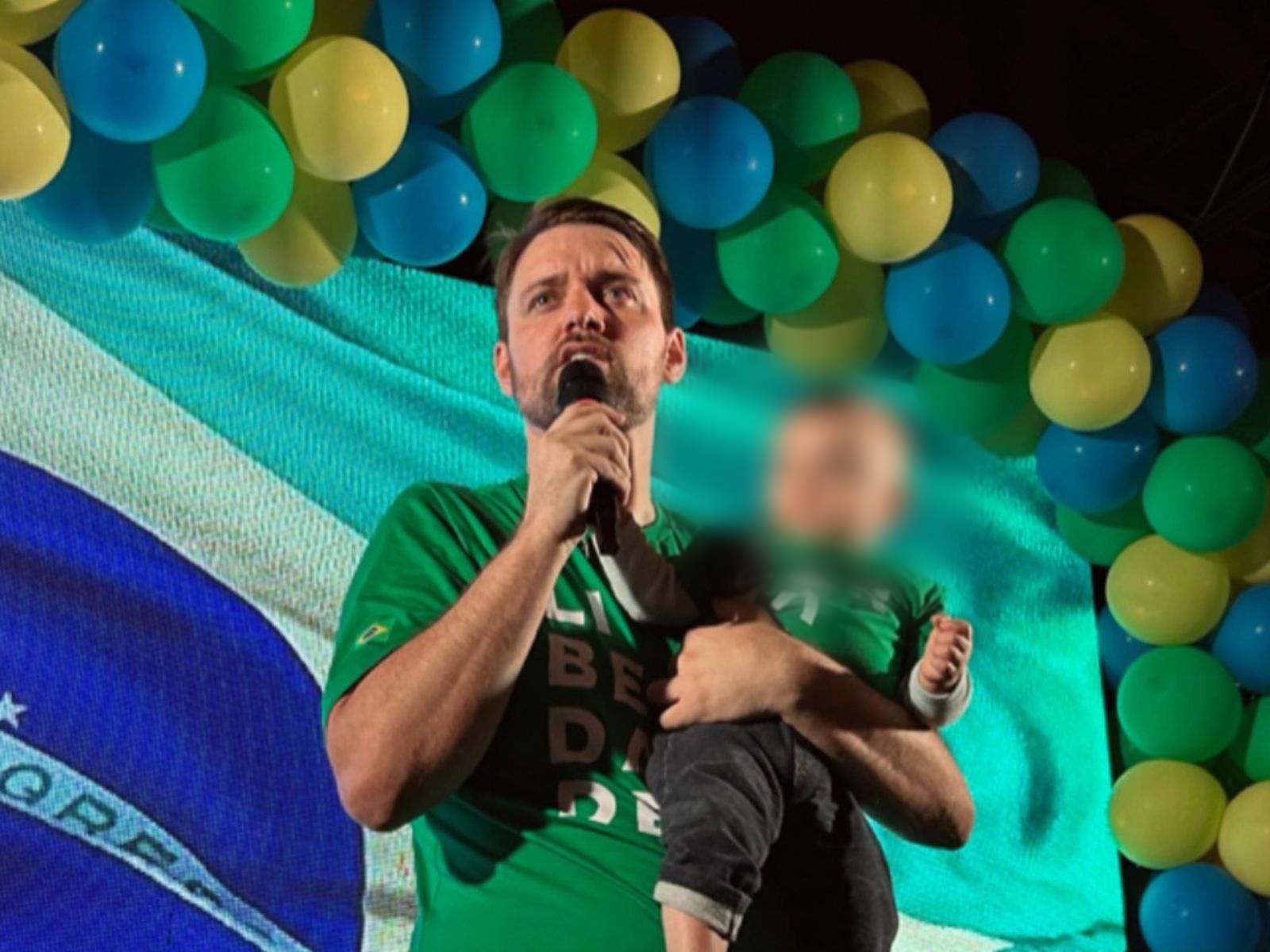 Bismark Fugazza é monitorado por tornozeleira eletrônica, medida cautelar imposta pelo STF.