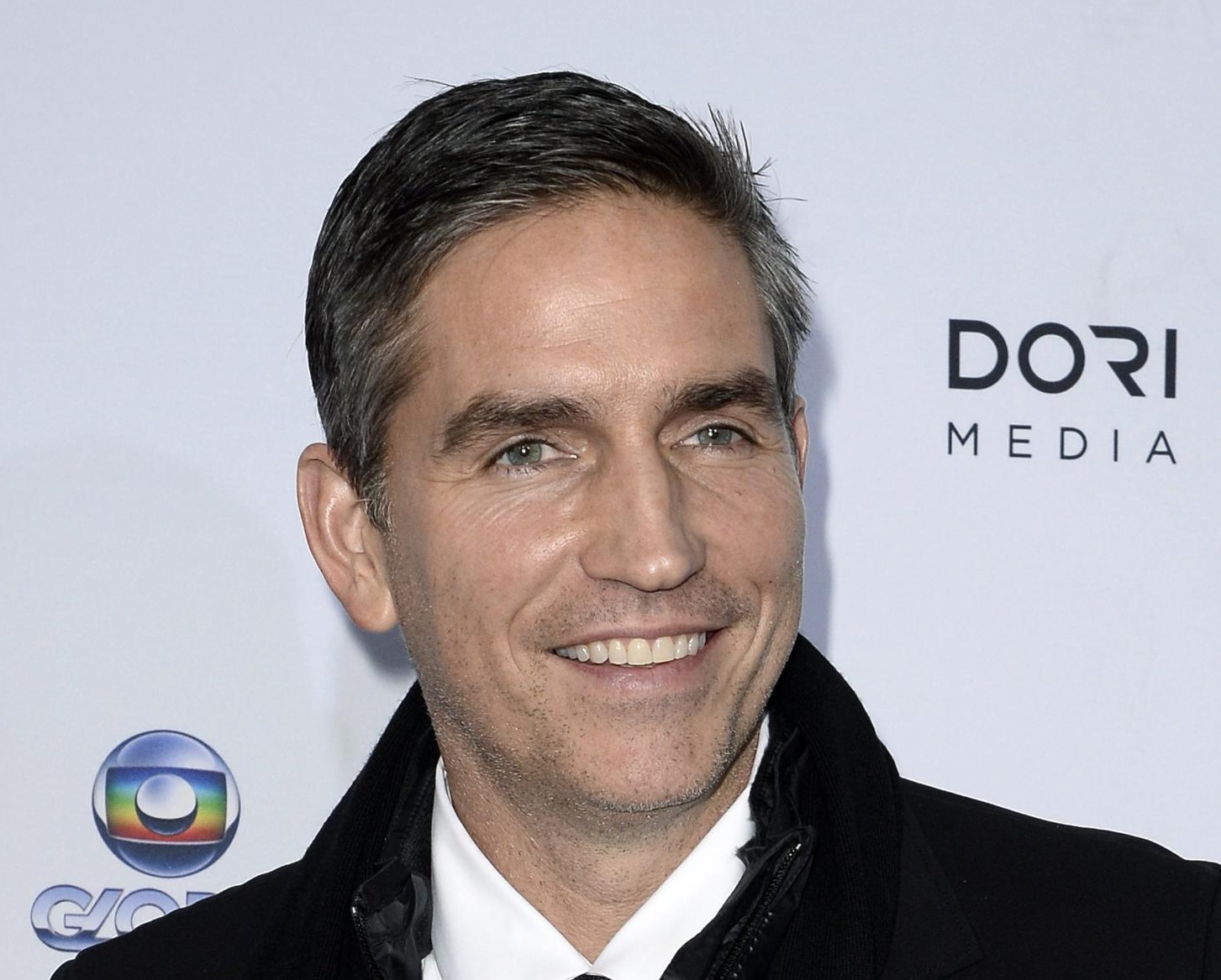 Música de Beyoncé não autorizada e calote em Jim Caviezel: conheça as polêmicas do filme sobre Bolsonaro