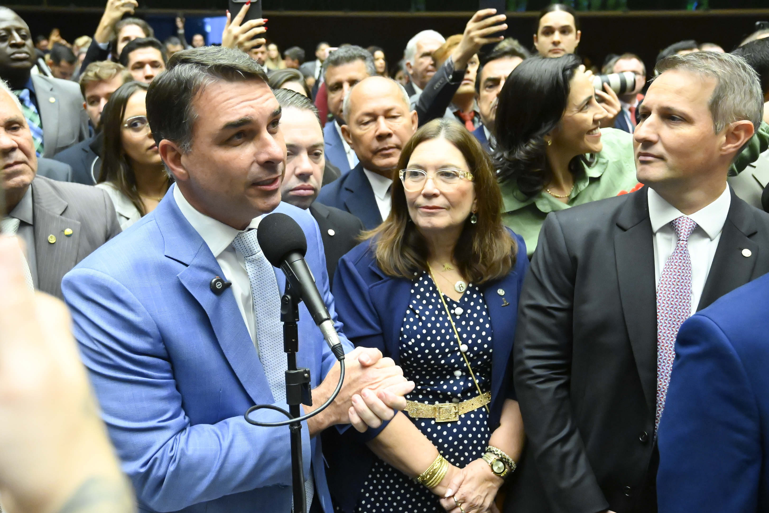 Como o áudio de Flávio Bolsonaro afeta a união da direita para 2026?
