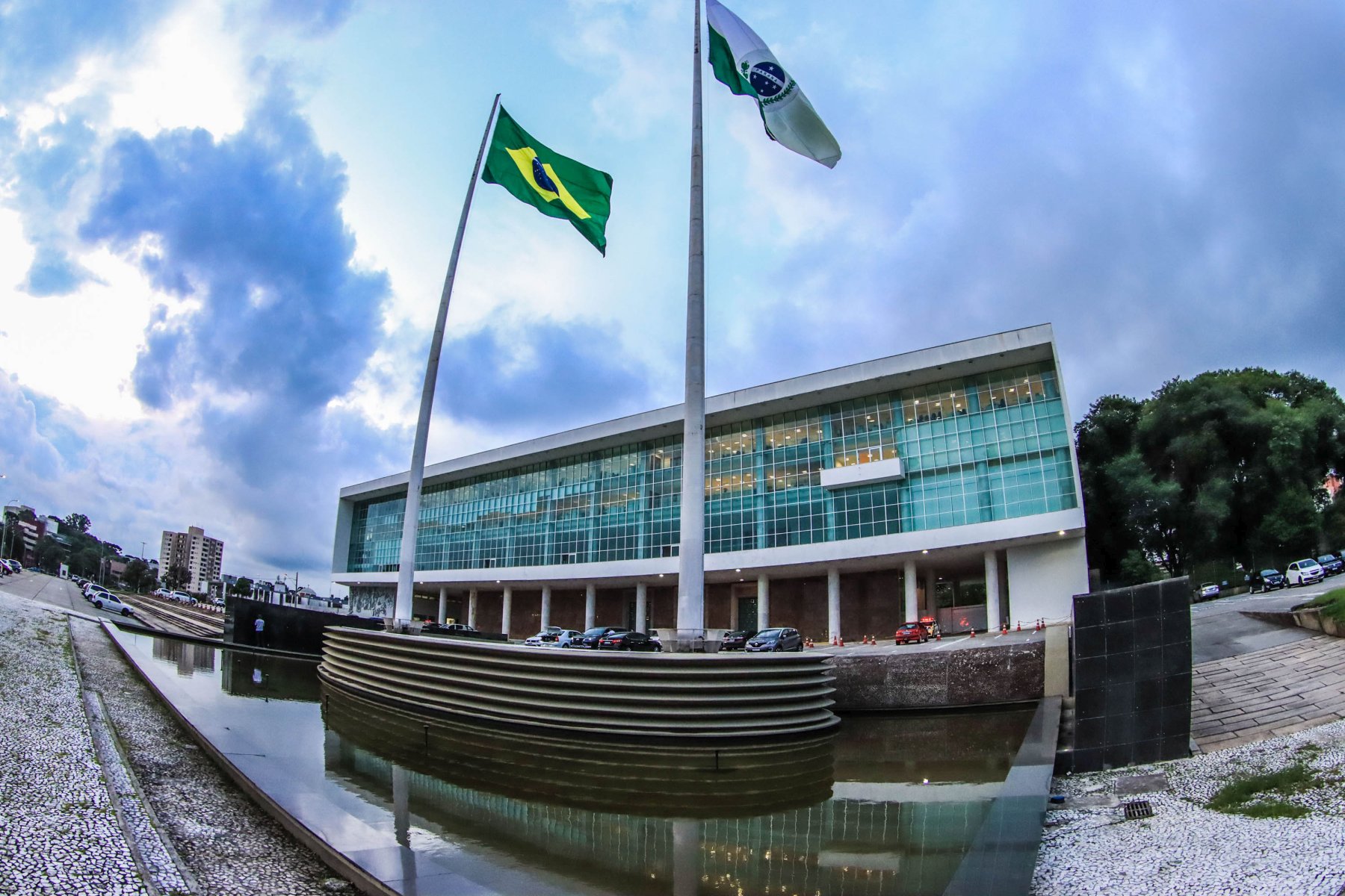 Beto Costa foi exonerado do cargo de assessor da Casa Civil.
