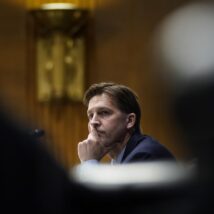 O republicano Ben Sasse foi senador pelo estado de Nebraska, nos EUA. Imagem referente a matéria