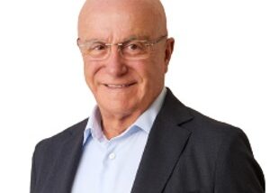 Quem é Salim Mattar e como ele se tornou um ícone do liberalismo no Brasil?
