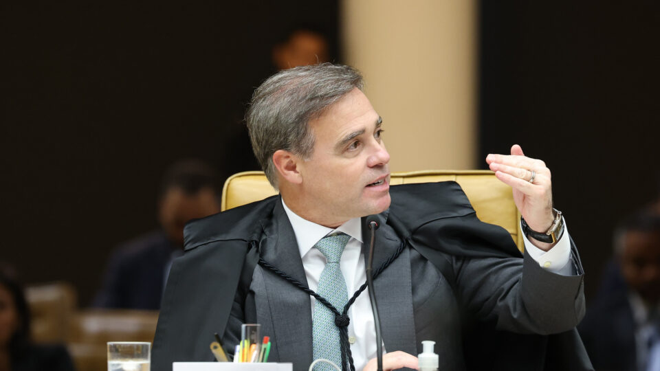 Mendonça mantém prisão de primo de Vorcaro