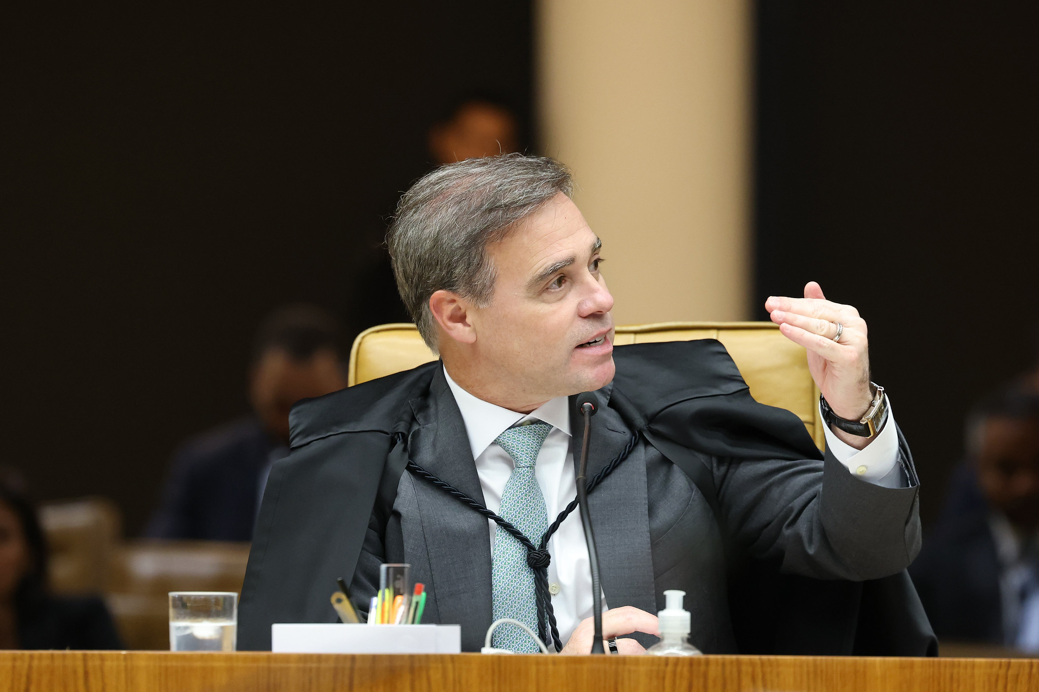 Mendonça mantém prisão de primo de Vorcaro