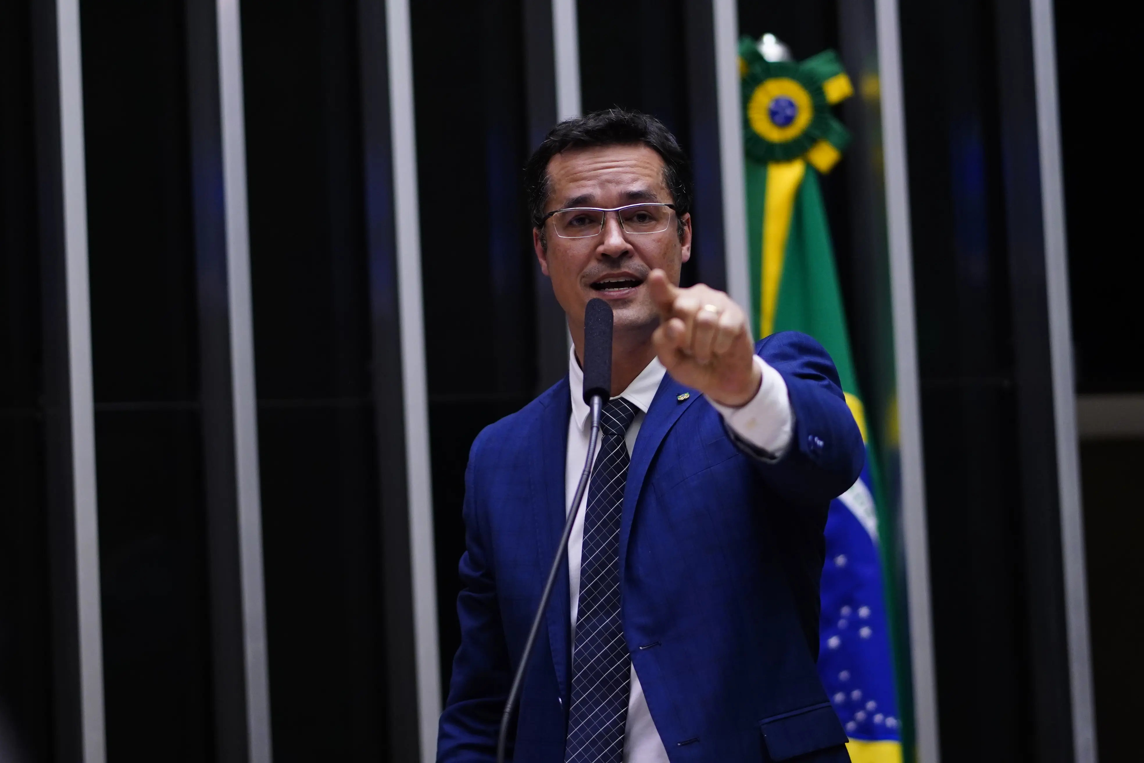 Em meio a divergências na interpretação do acórdão do TSE, Dallagnol terá sua situação esclarecida no momento da tentativa de registro de candidatura.