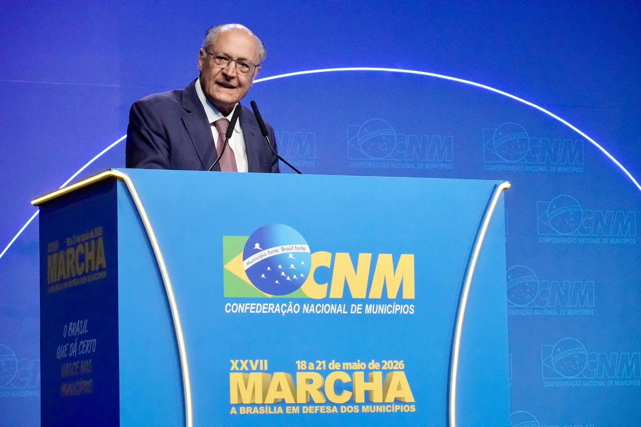 Alckmin é vaiado na abertura da Marcha dos Prefeitos em Brasília