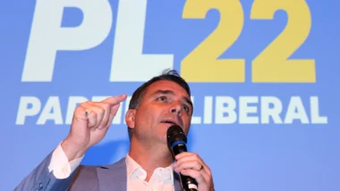 Flávio Bolsonaro bancada PL pesquisa