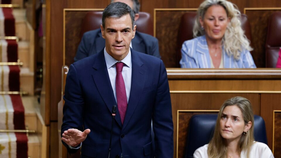 Espanha repete modelo migratório que desgastou esquerda de Portugal e dá fôlego à direita nacionalista