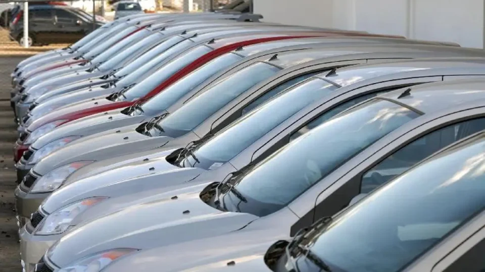 Automóveis