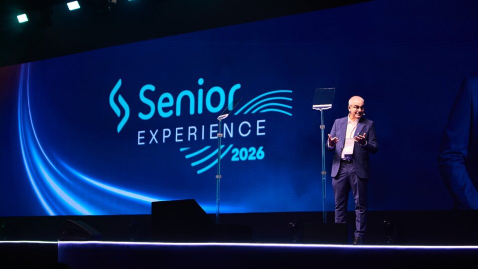 Senior avança em IA e dará autonomia para empresas criarem seus próprios agentes