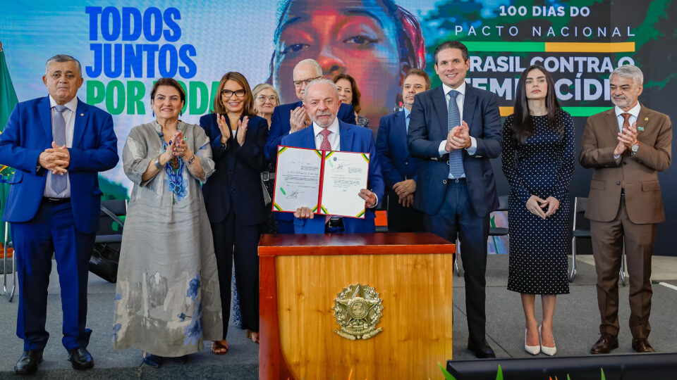 O pluralismo foi parar no feed