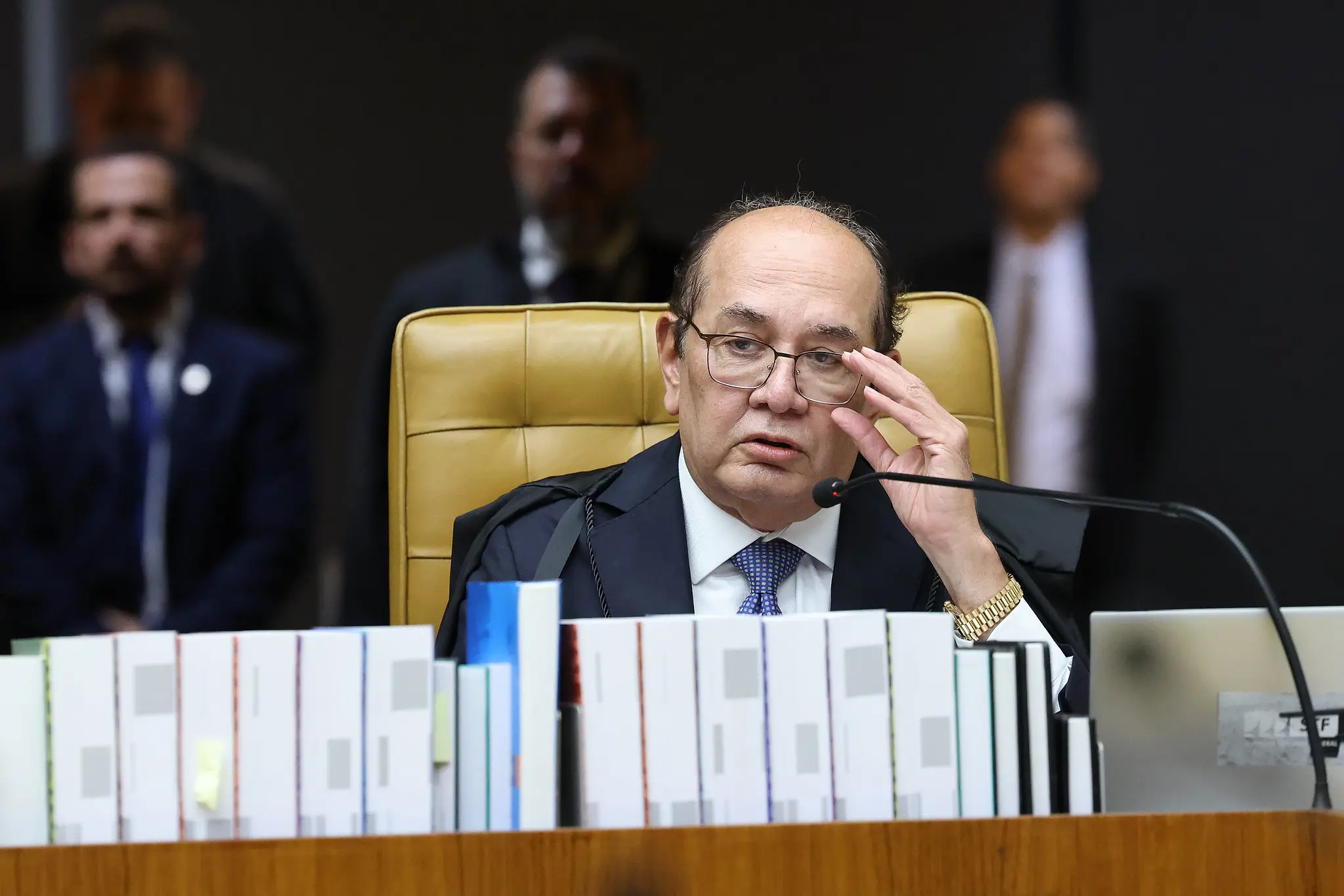 Ministro não viu violação à Constituição, mas destacou que diretores e professores devem ser civis.