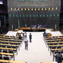 Pautas focadas nas eleições ganham discursos, mas perdem capacidade de aprovação no Congresso. Pautas focadas nas eleições ganham discursos, mas perdem capacidade de aprovação no Congresso