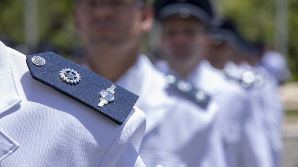 Filha de militar que omitiu união estável por 30 anos é condenada a multa de 5 salários mínimos