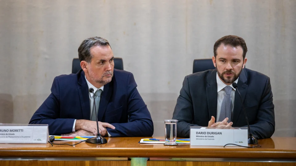 Governo bloqueia mais R$ 22,1 bilhões do Orçamento após alta nos benefícios