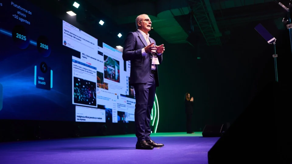 Carlênio Castelo Branco, CEO da Senior Sistemas, durante o Senior Experience: executivo apresentou os novos agentes de inteligência artificial da companhia e defendeu a tecnologia como infraestrutura estratégica de decisão para as empresas.