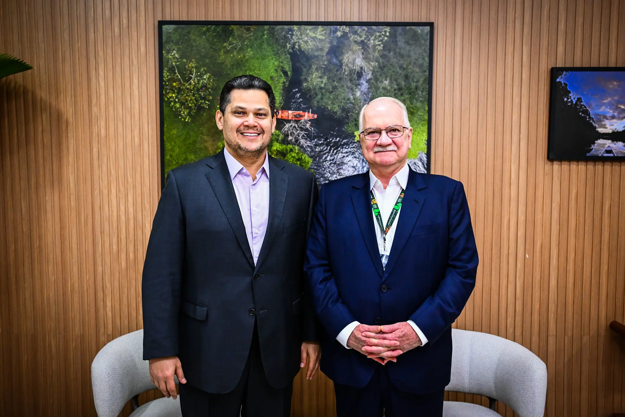 Presidente do CNJ propôs ao plenário contracheque único a juízes. STF fixou em 35% limite de pagamentos extrateto.
