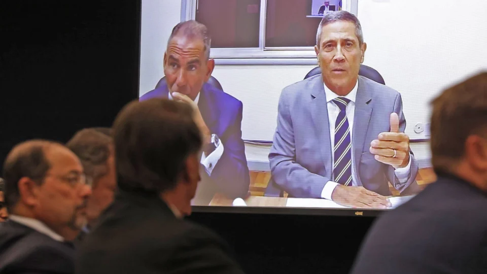 Preso preventivamente, general foi o único a participar dos interrogatórios do núcleo 1 por videoconferência.