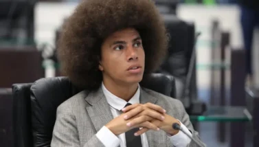 CCJ da Alep mantém parecer favorável à cassação de Renato Freitas.