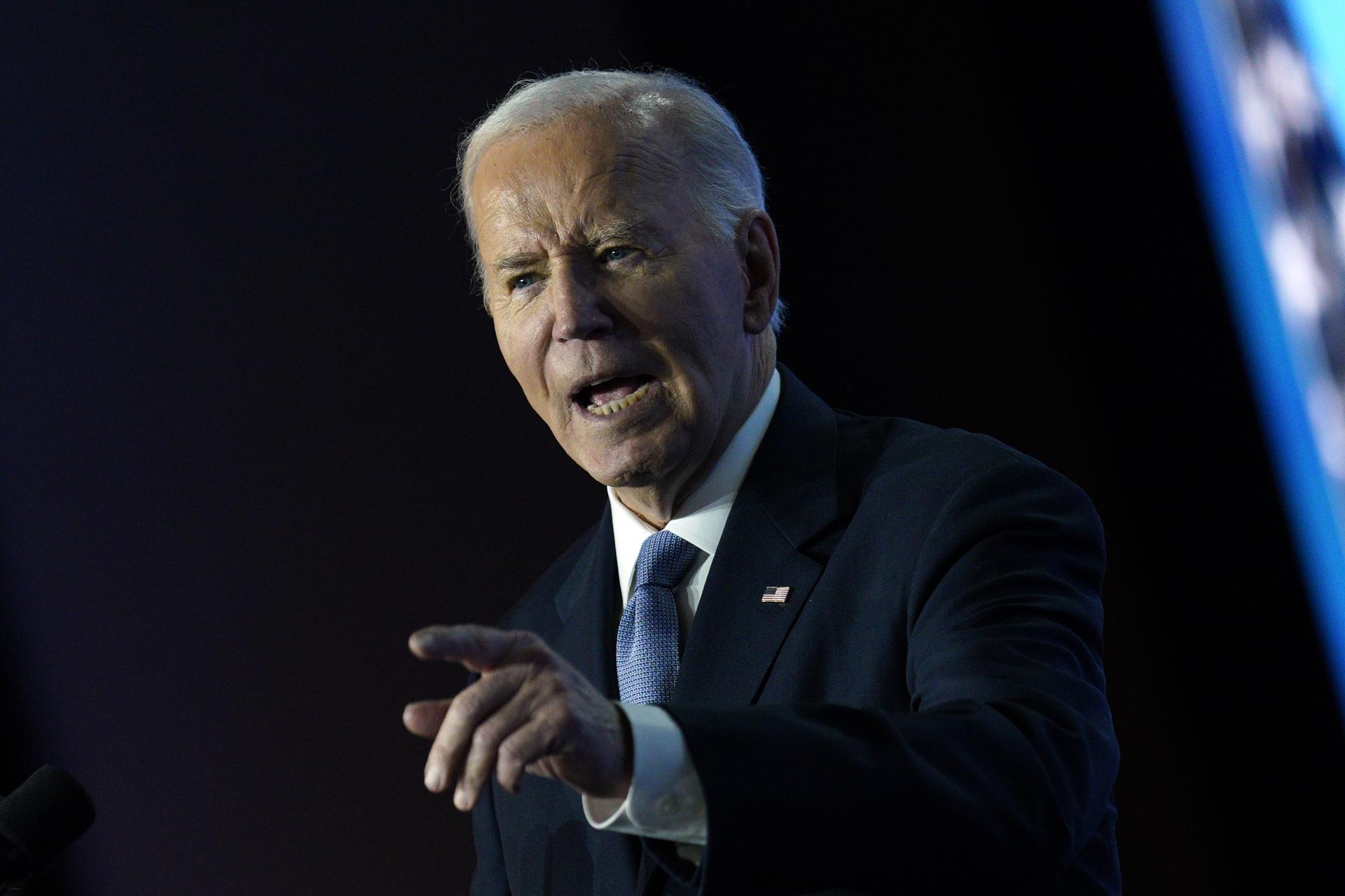 Biden processa Departamento de Justiça para impedir acesso a arquivos em investigação