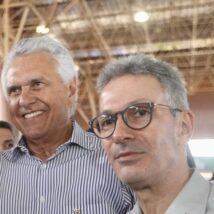 Sem decolar nas pesquisas, Caiado e Zema indicam possibilidade de unir forças Imagem referente a matéria