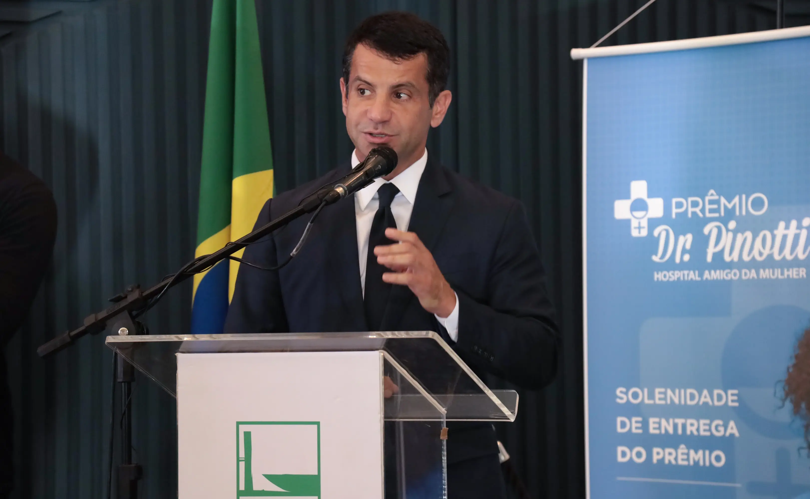 PP e União Brasil anunciam apoio à PEC do fim da escala 6×1