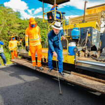 Presidente Luiz Inácio Lula da Silva (PT), durante visita às obras do Trecho Charlie da BR-319, em Borba no Amazonas. Imagem referente a matéria