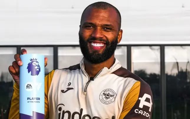Em novembro de 2025, foi eleito o melhor jogador do mês na Premier League, principal divisão do sistema de ligas de futebol da Inglaterra.