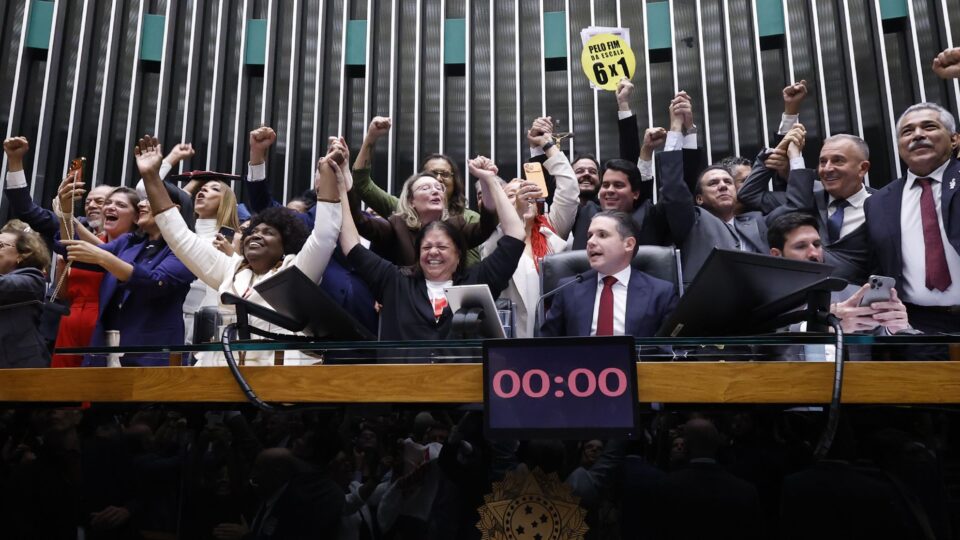 A jornada para o fim do Brasil