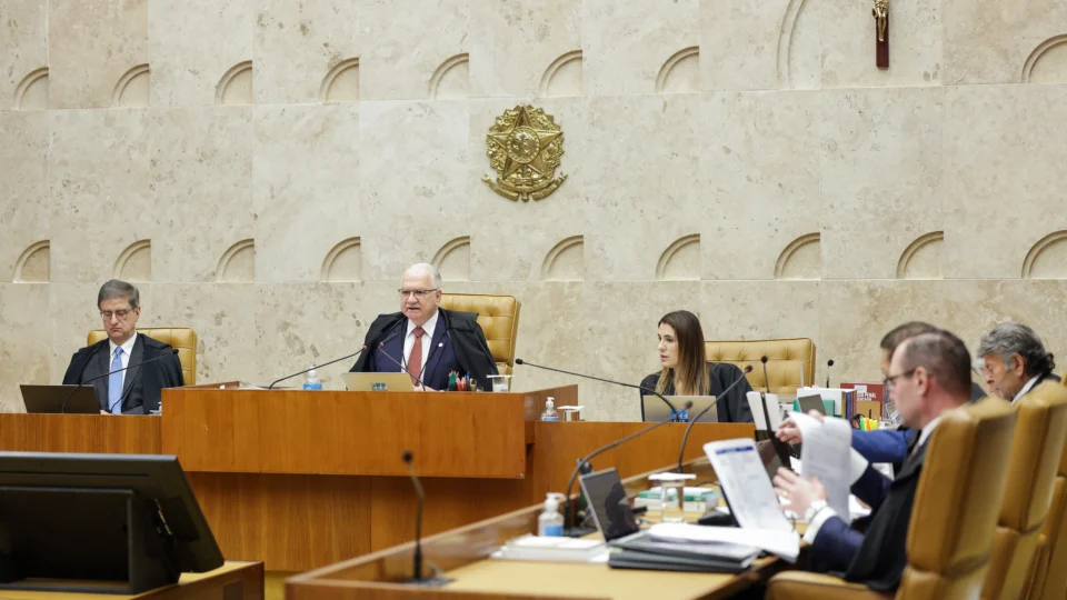 STF confirma que punição por improbidade exige dolo