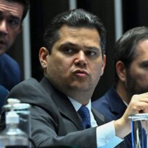 Vitória de Mendonça no STF e ação contra Jaqques Wagner embalam caso Master e preocupam Alcolumbre Imagem referente a matéria