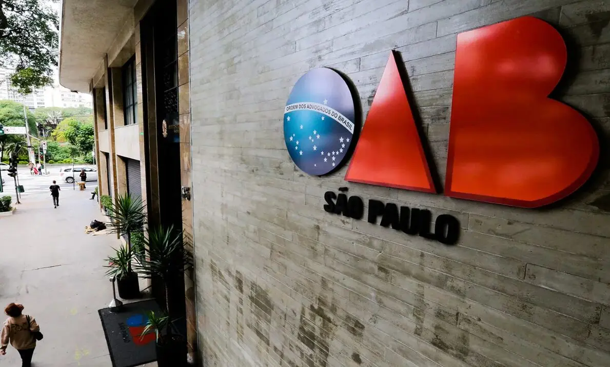 OAB-SP afirma que a classificação de PCC e Comando Vermelho como organizações terroristas pode prejudicar ações conjuntas entre Brasil e Estados Unidos no combate ao crime organizado.