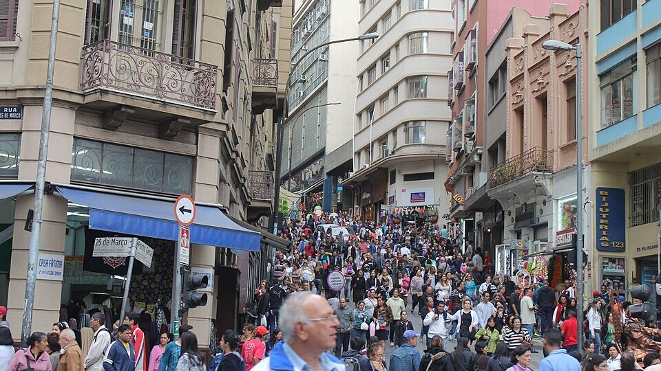 Tiroteio deixa cinco feridos na estação São Bento do Metrô de São Paulo
