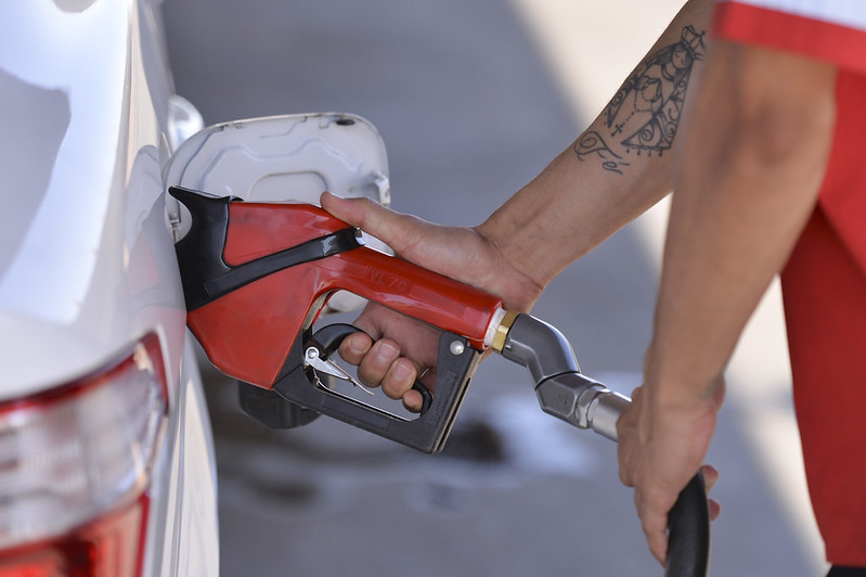 Petrobras reduz preço do diesel em 9,59% após governo ampliar subsídio ao combustível