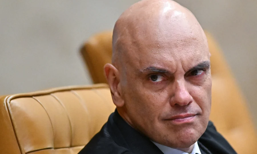 Ação nos EUA pode constranger Moraes politicamente, mas tem limites jurídicos