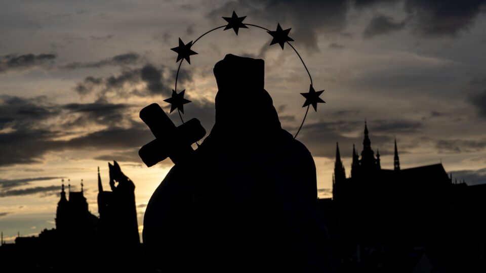 Padres mortos por regime comunista serão beatificados