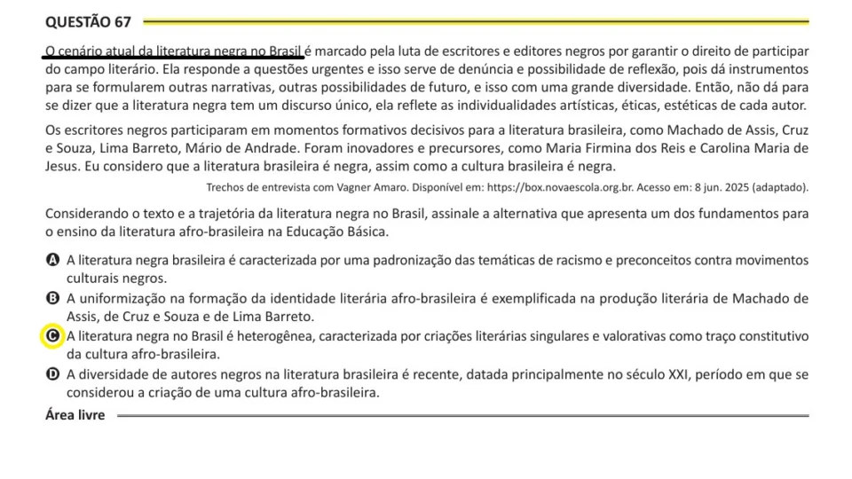 Questão da prova de Português sobre “literatura negra”.